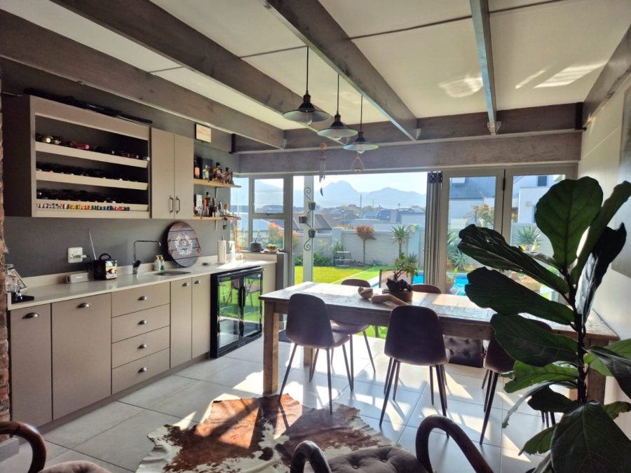 3 Bedroom Property for Sale in Blue Mountain Village Western Cape